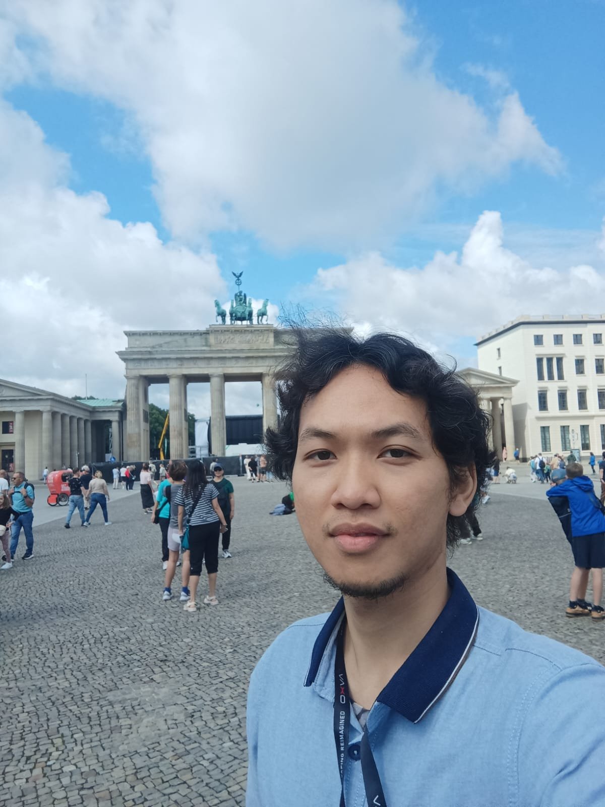 foto azubi eGrad 1 , kak Ardhi, untuk ditaruh di beranda